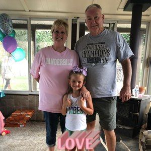 Meet your Posher, Pam